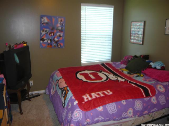 1884 E 2100 N, Layton, UT 84040 — photo 10