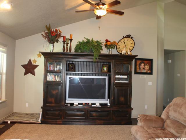 3060 N 825 W, Pleasant View, UT 84414 — photo 9