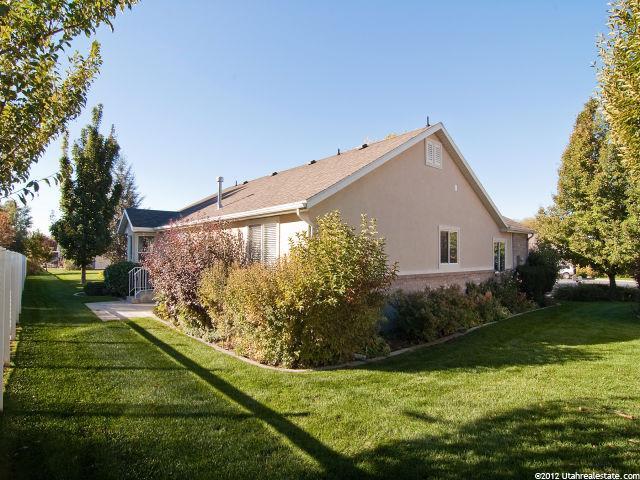 569 E 2350 N, North Ogden, UT 84414 — photo 3