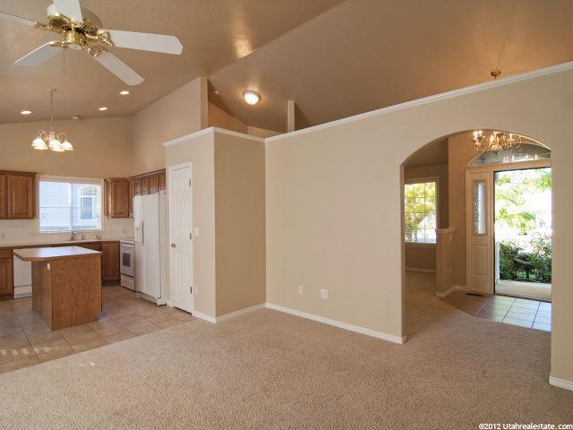 569 E 2350 N, North Ogden, UT 84414 — photo 9