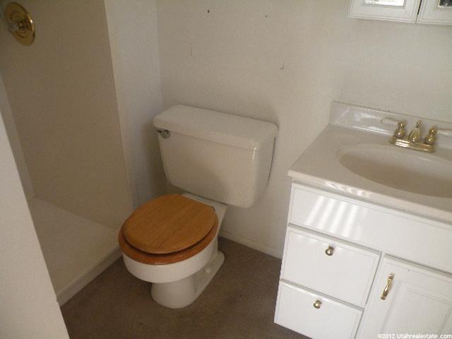 228 E 7845 S, Midvale, UT 84047 — photo 10