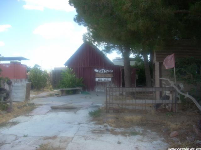 30 W Center St, Veyo, UT 84782 — photo 4