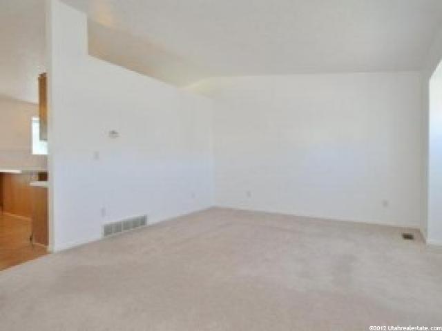 2811 W 4400 S, Roy, UT 84067 — photo 2