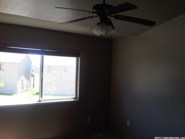 1733 N Arnold E, Layton, UT 84041 — photo 4