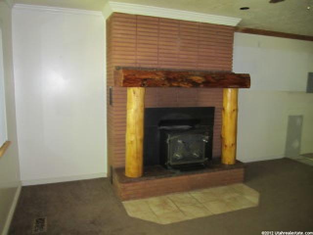 214 E Ogden Cyn S, Ogden, UT 84401 — photo 5