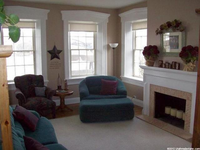 155 W Center St S, Fillmore, UT 84631 — photo 2