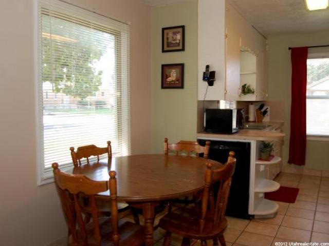 3933 S 2075 W, Roy, UT 84067 — photo 4