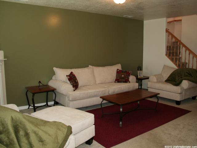 652 W 800 N #122, Clinton, UT 84015 — photo 3