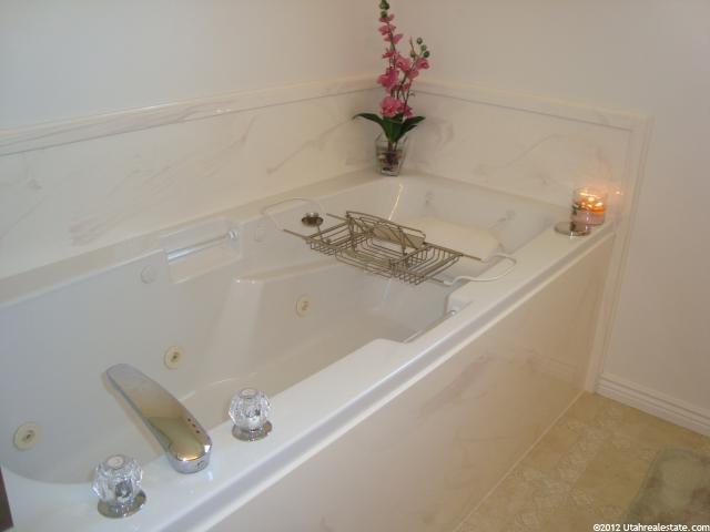 4628 S 3000 W, Roy, UT 84067 — photo 4