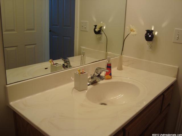 4628 S 3000 W, Roy, UT 84067 — photo 6