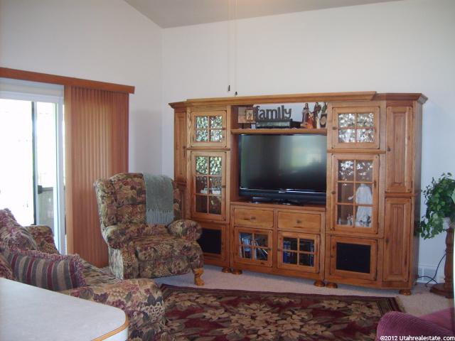 3355 N 2575 W, Farr West, UT 84404 — photo 2