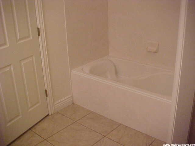 875 W 350 N, Tremonton, UT 84337 — photo 8