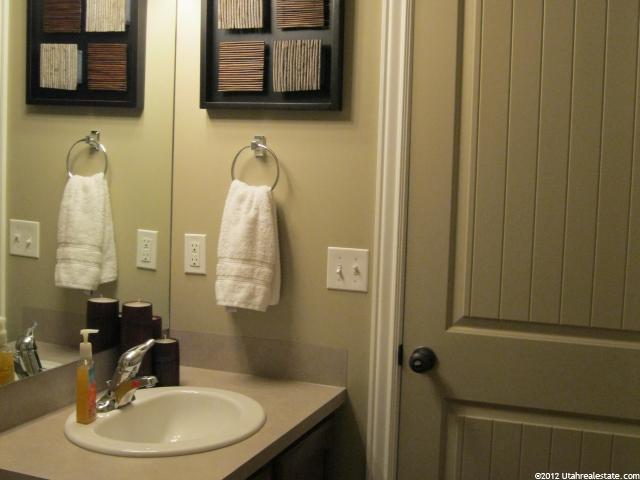 2220 N Pebble Brook Dr, Pleasant View, UT 84414 — photo 12