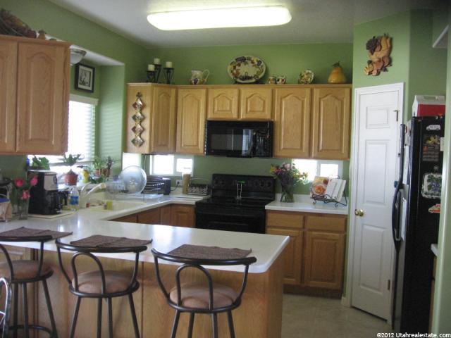 2036 S 350 E, Clearfield, UT 84015 — photo 2