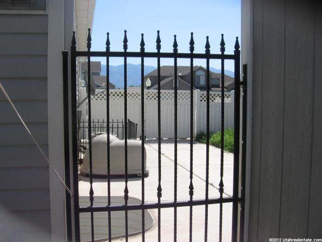 2036 S 350 E, Clearfield, UT 84015 — photo 8