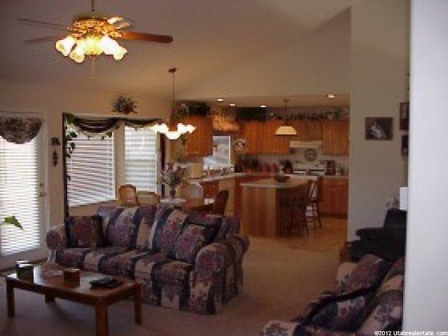 1798 Shoshone Dr, South Ogden, UT 84403 — photo 3