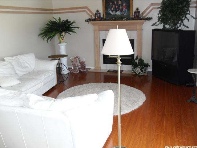 4998 S 950 E, South Ogden, UT 84403 — photo 2