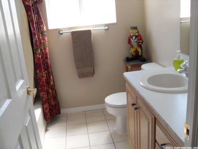 4998 S 950 E, South Ogden, UT 84403 — photo 10