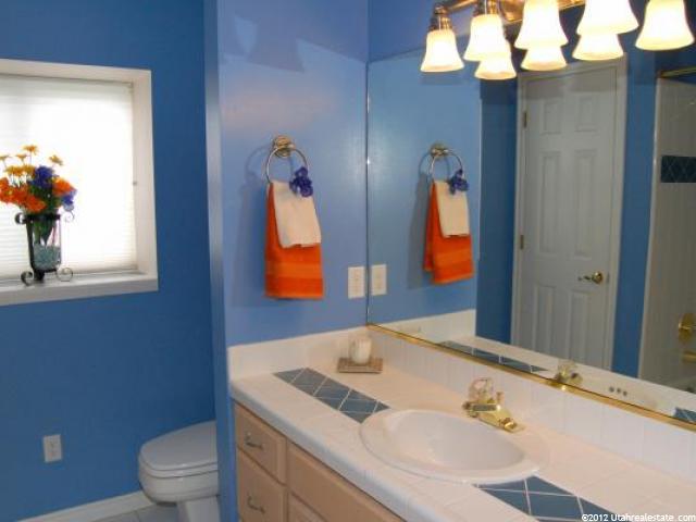 2947 E Sunset Ridge Dr, Sandy, UT 84092 — photo 10