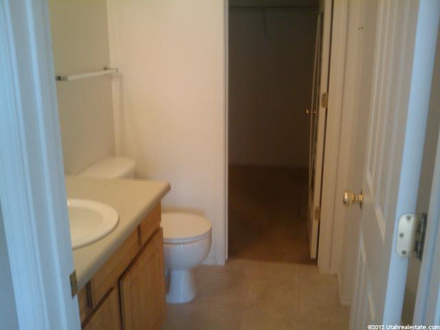 1376 N 2400 W, Clinton, UT 84015 — photo 6