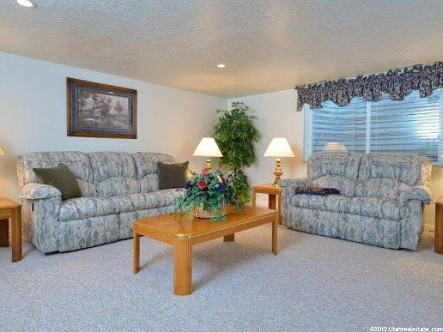 674 W 2275 N, Layton, UT 84041 — photo 6