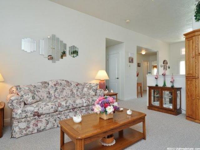 674 W 2275 N, Layton, UT 84041 — photo 9