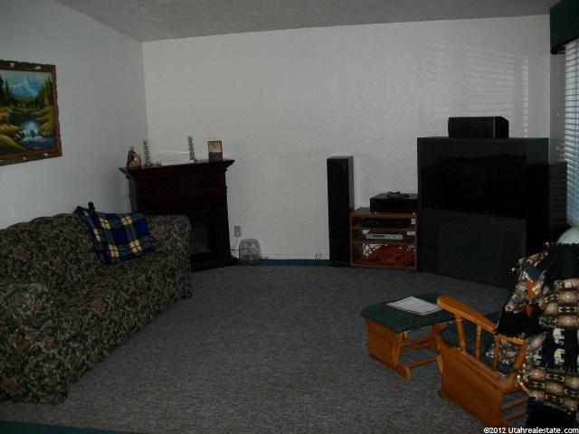 173 N Quincy Ave Ave E, Ogden, UT 84404 — photo 3