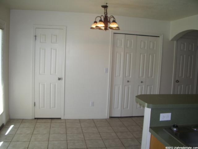 830 S 550 E #3-B, Clearfield, UT 84015 — photo 4
