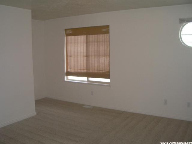 830 S 550 E #3-B, Clearfield, UT 84015 — photo 6