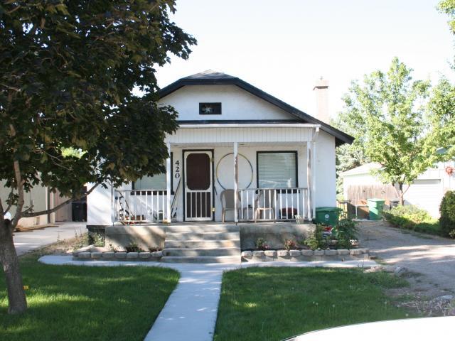 420 E Vine St, Murray, UT 84107 — photo 2