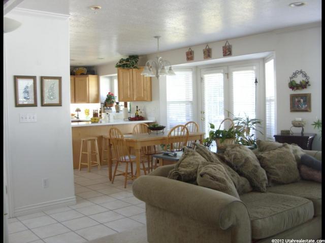 586 W 1300 N, West Bountiful, UT 84087 — photo 12