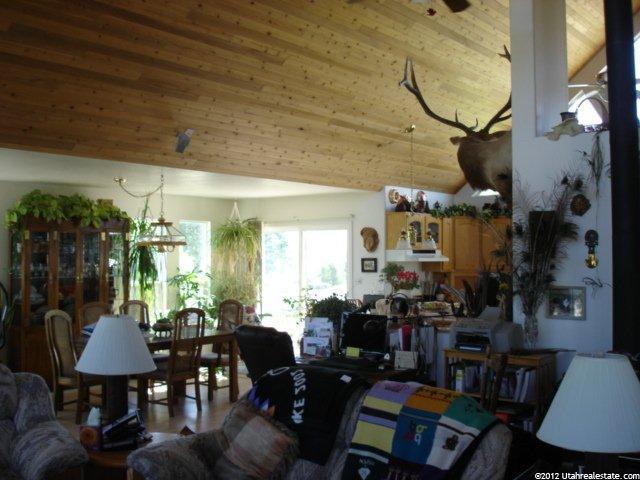 4452 W 950 N, West Warren, UT 84404 — photo 9