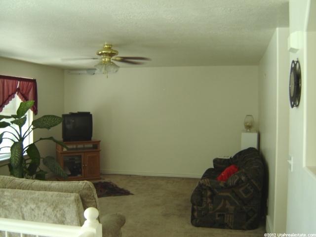 259 N 600 W, Layton, UT 84041 — photo 5