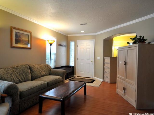 204 E Rockey Park Ln S, Draper, UT 84020 — photo 2