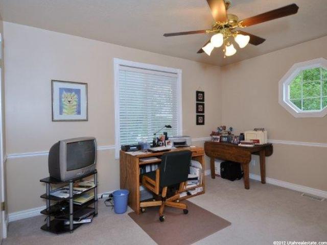 2048 E 200 S, Layton, UT 84040 — photo 12