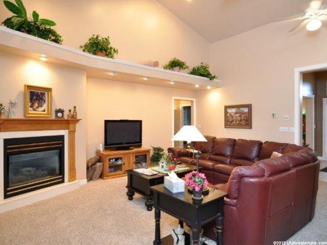 2048 E 200 S, Layton, UT 84040 — photo 4