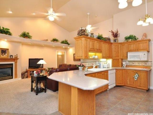 2048 E 200 S, Layton, UT 84040 — photo 6