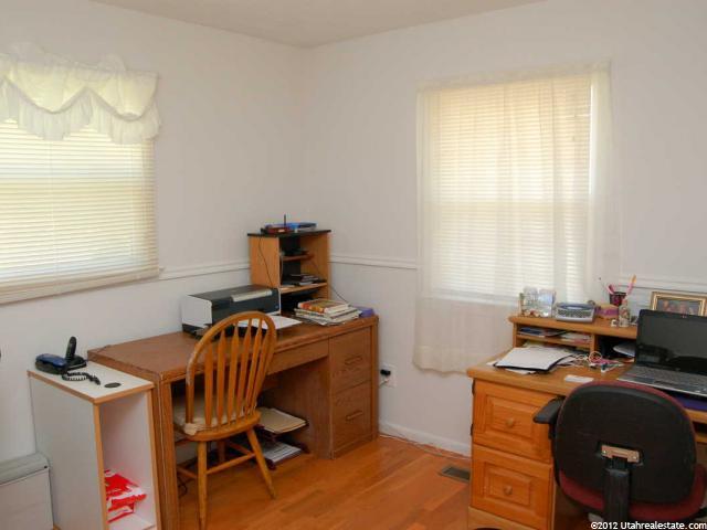 1058 N 1150 E, Layton, UT 84040 — photo 7