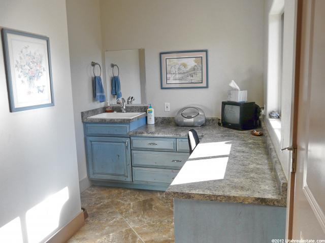 1444 E Meadow Bluff Ln, Draper, UT 84020 — photo 11
