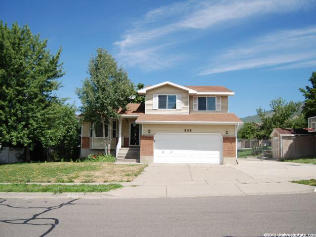 238 W 1350 N, Centerville, UT 84014 — photo 9