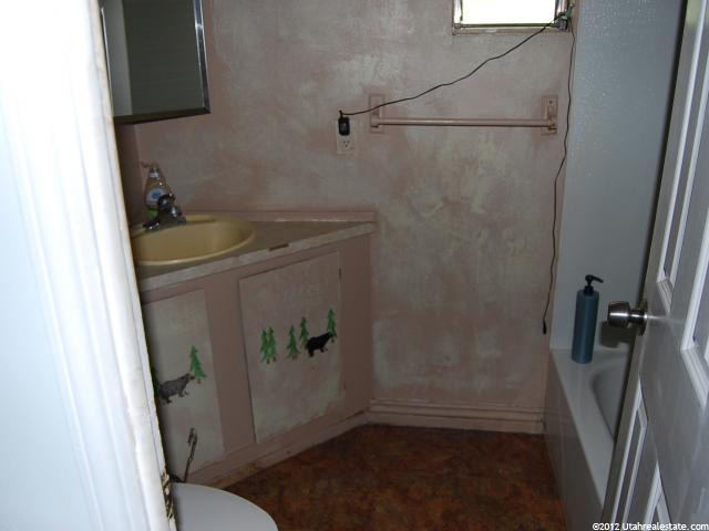 661 N 5750 E, Fort Duchesne, UT 84026 — photo 3