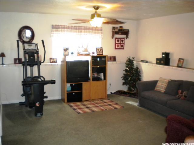 4651 S 3950 W, Roy, UT 84067 — photo 10