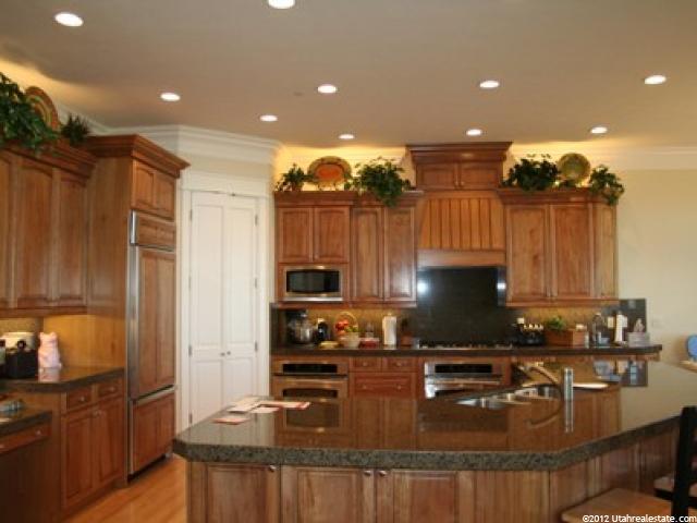 1147 E Eaglewood Loop, North Salt Lake, UT 84054 — photo 2