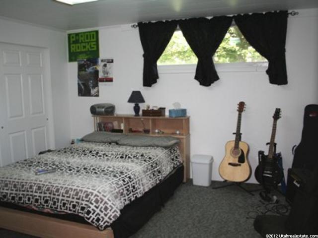 5267 S 935 E, Murray, UT 84117 — photo 7