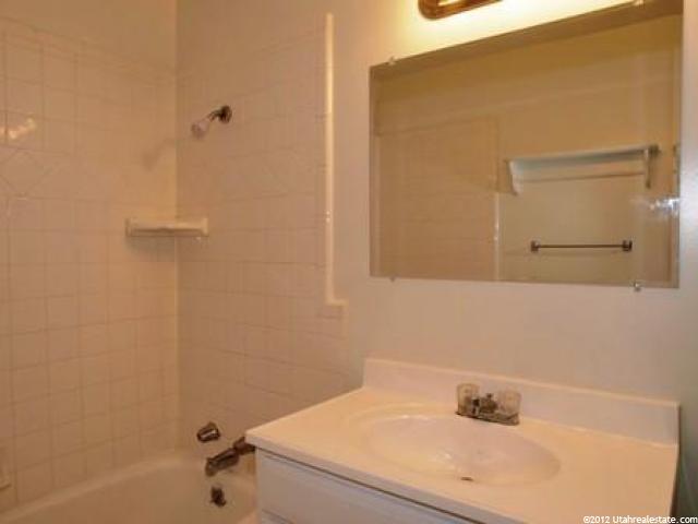 8847 S 40 E, Sandy, UT 84070 — photo 10