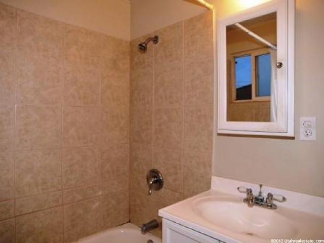45 E 8800 S, Sandy, UT 84070 — photo 7
