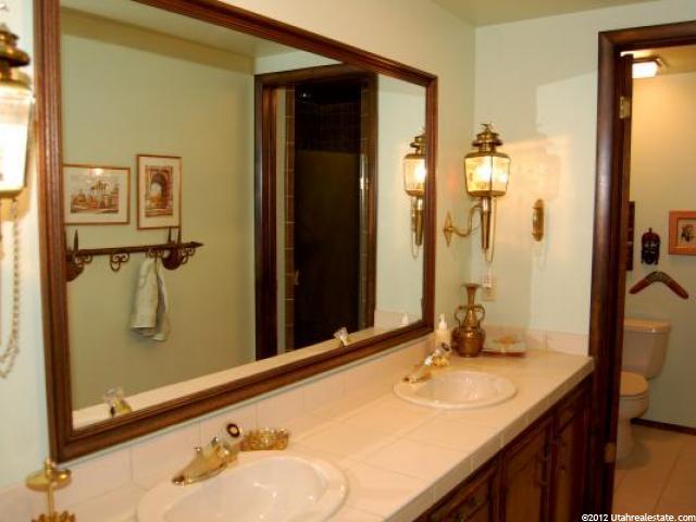 4020 Ross Dr, Ogden, UT 84403 — photo 11