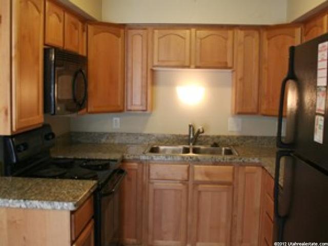 1198 W 4400 S #E, Riverdale, UT 84405 — photo 2