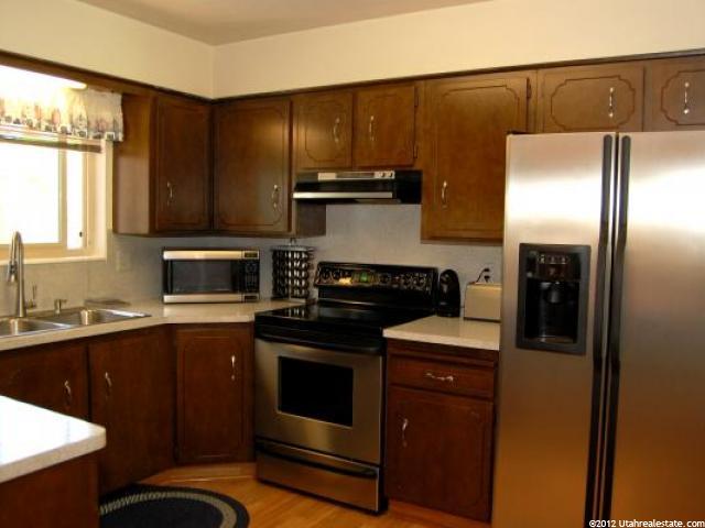 295 E 3250 N, North Ogden, UT 84414 — photo 4