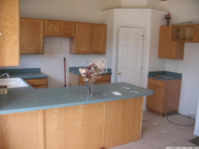 2299 W 2150 S, Syracuse, UT 84075 — photo 10